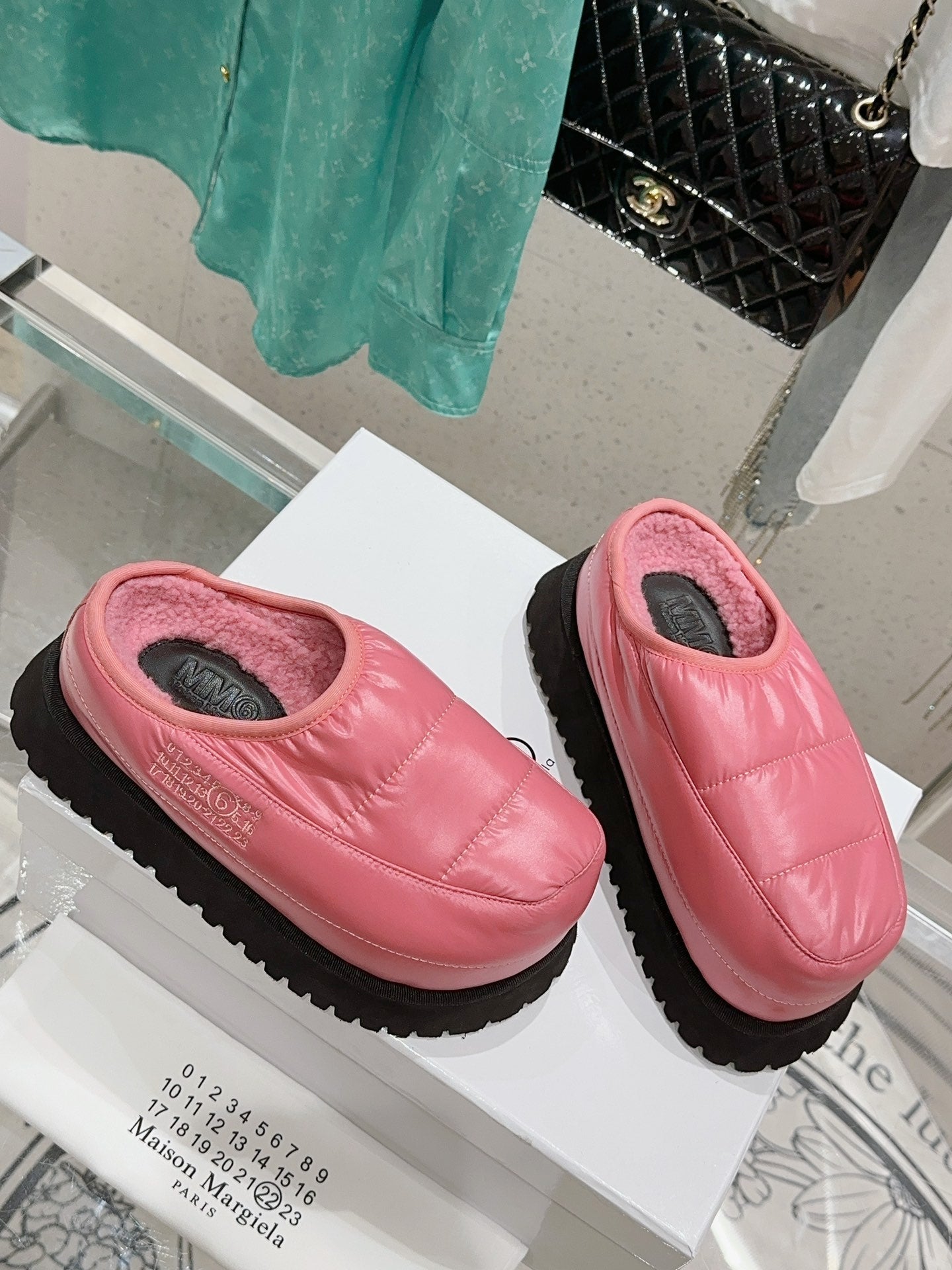 Margiela new thick-soled bread shoes