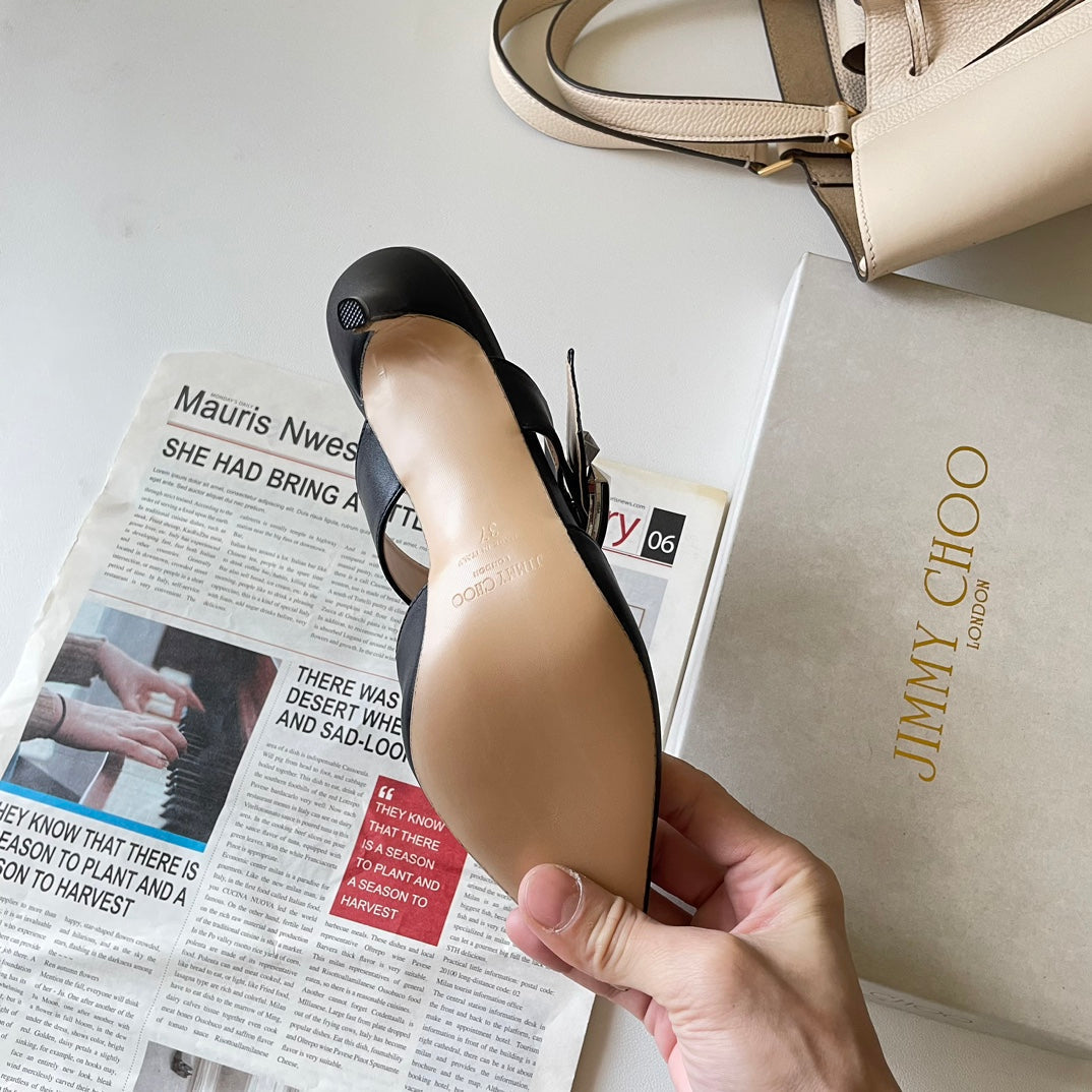 JIM* 23 round buckle high heels