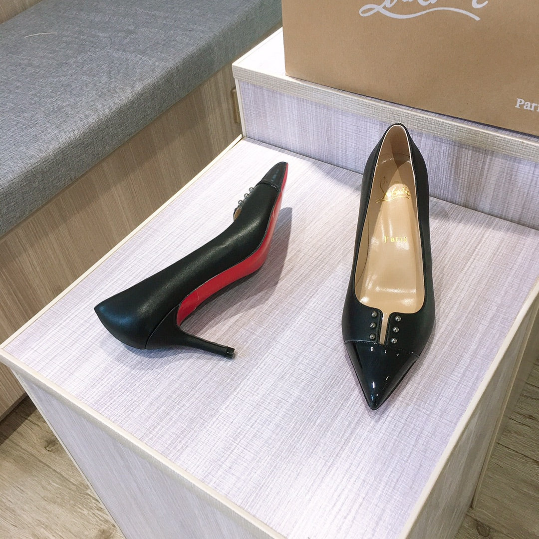 CL simple high heels