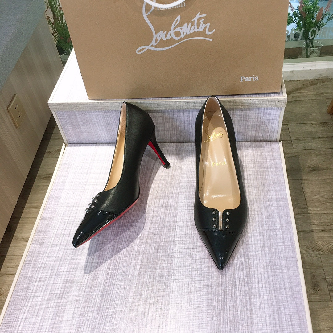 CL simple high heels