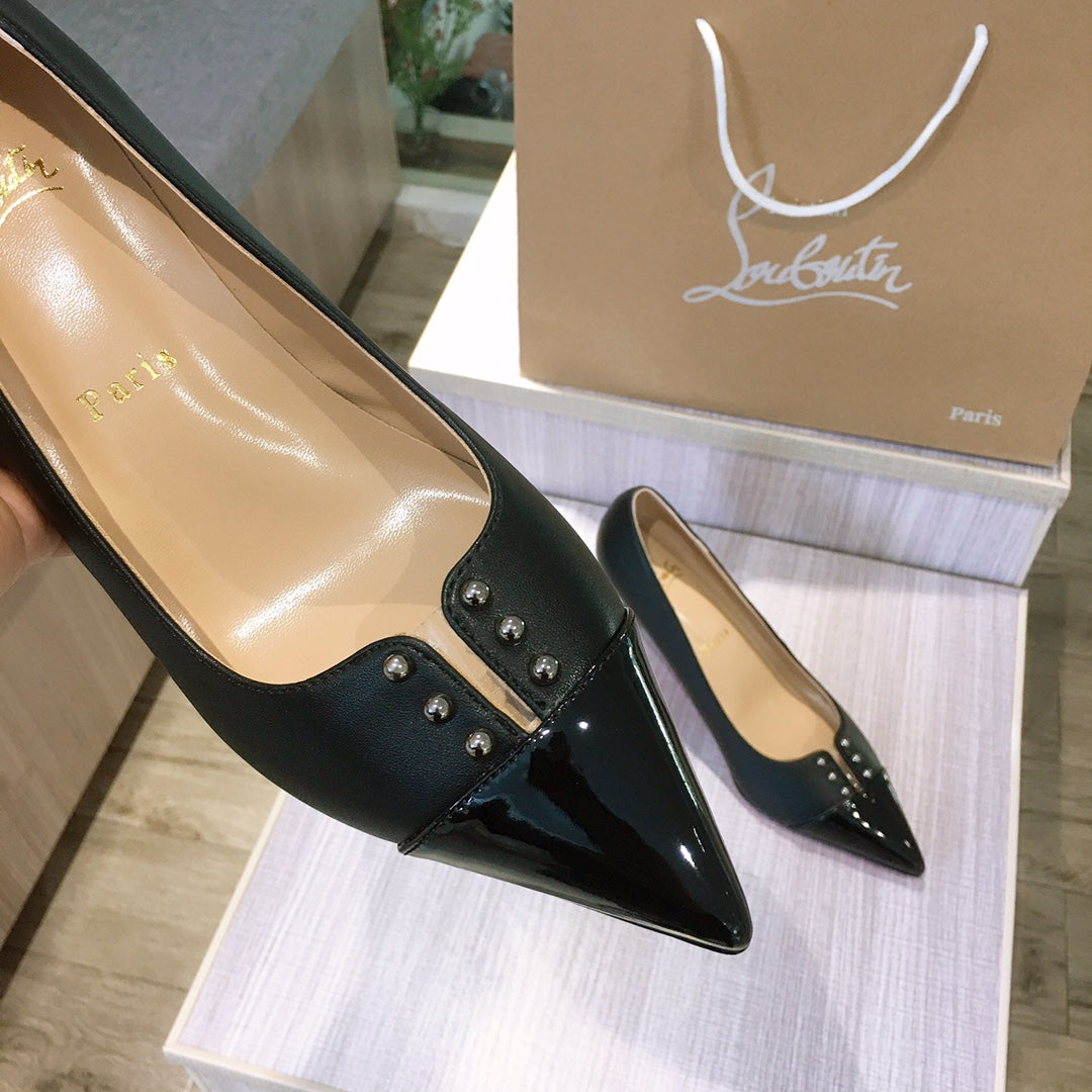 CL simple high heels