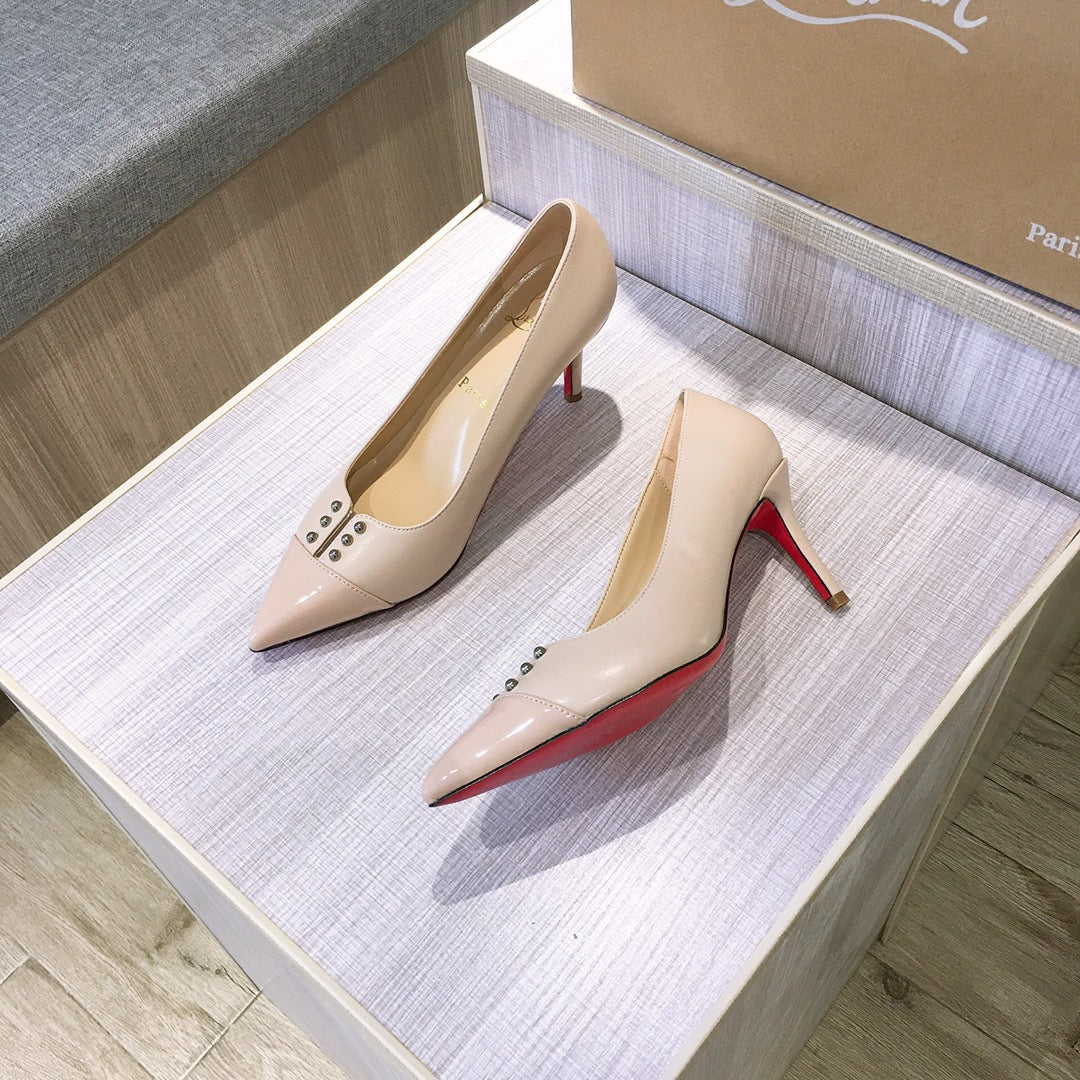 CL simple high heels