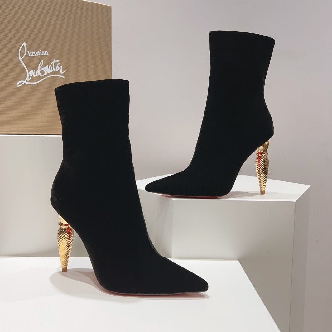 CL* 24 1:1 VIP velvet pumps