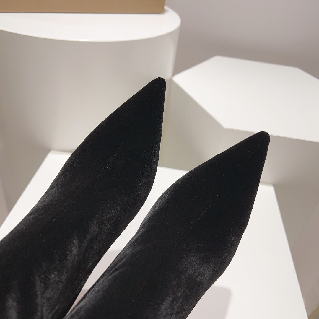 CL* 24 1:1 VIP velvet pumps