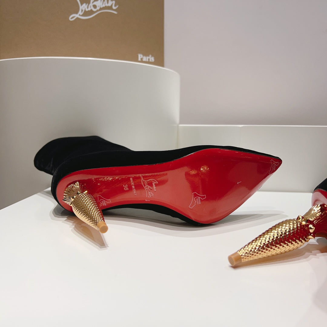 CL* 24 1:1 VIP velvet pumps