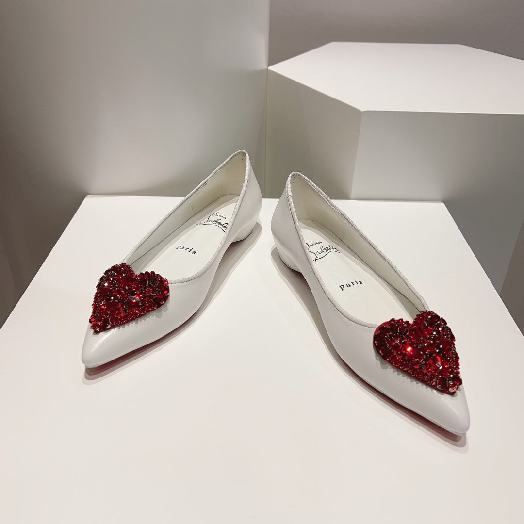 CL 24  1:1 VIP heart-shaped jewel flats
