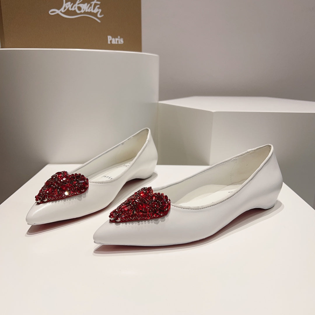 CL 24  1:1 VIP heart-shaped jewel flats