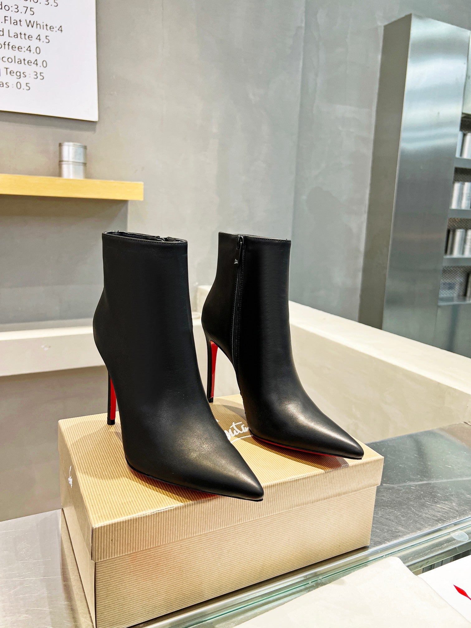 CL*  1:1 VIP leather high heel boots
