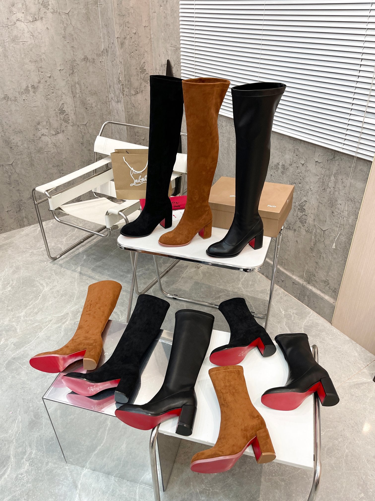 CL*  1:1 VIP velvet boots