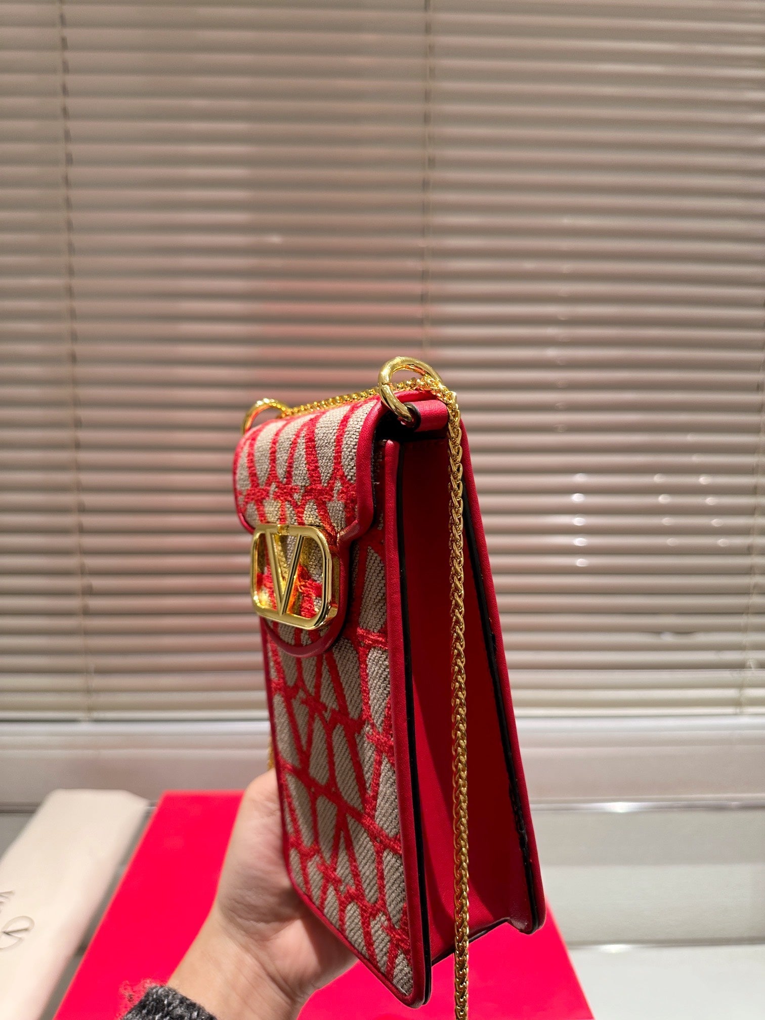 BAL* Letter bag