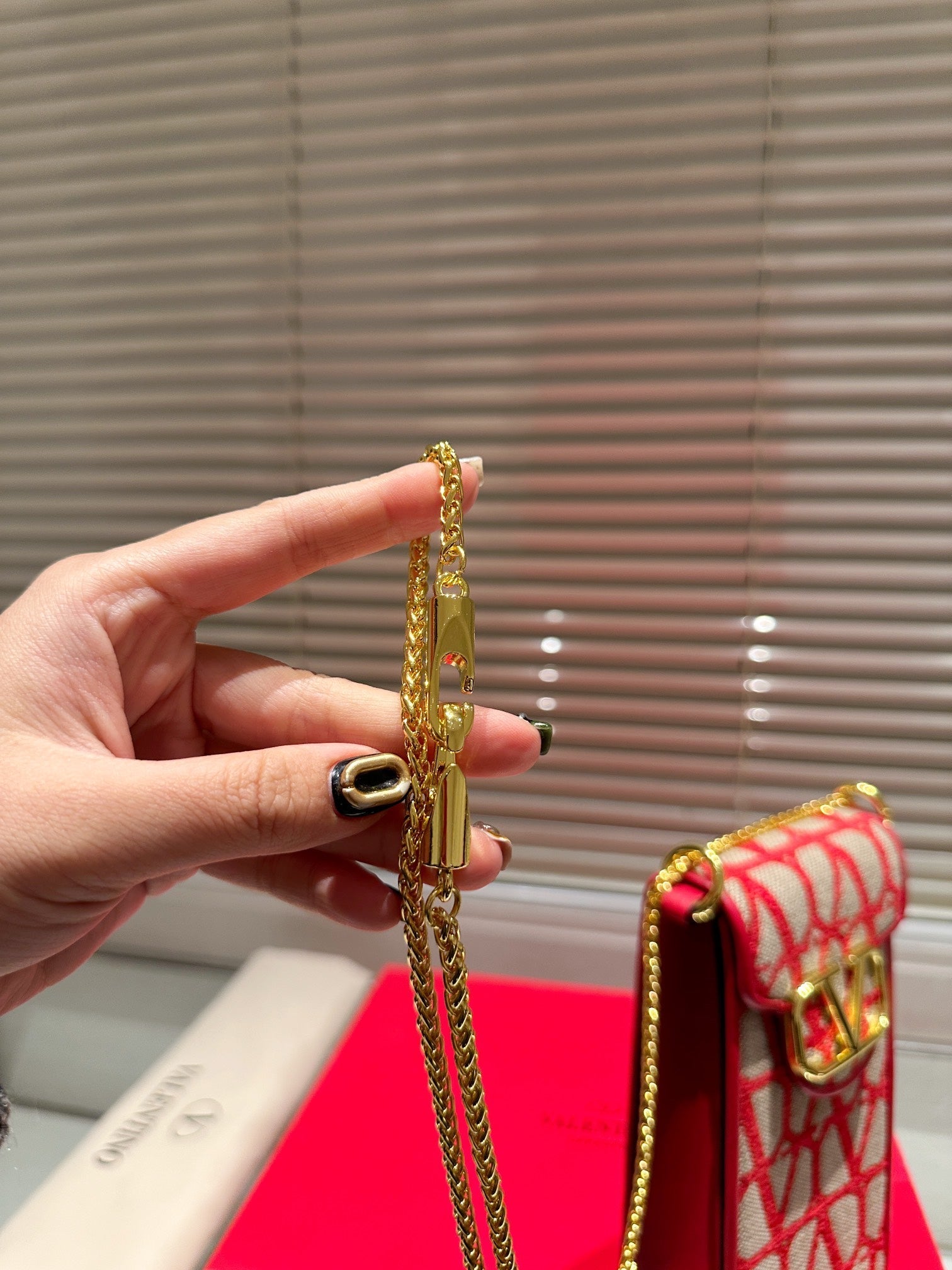 BAL* Letter bag