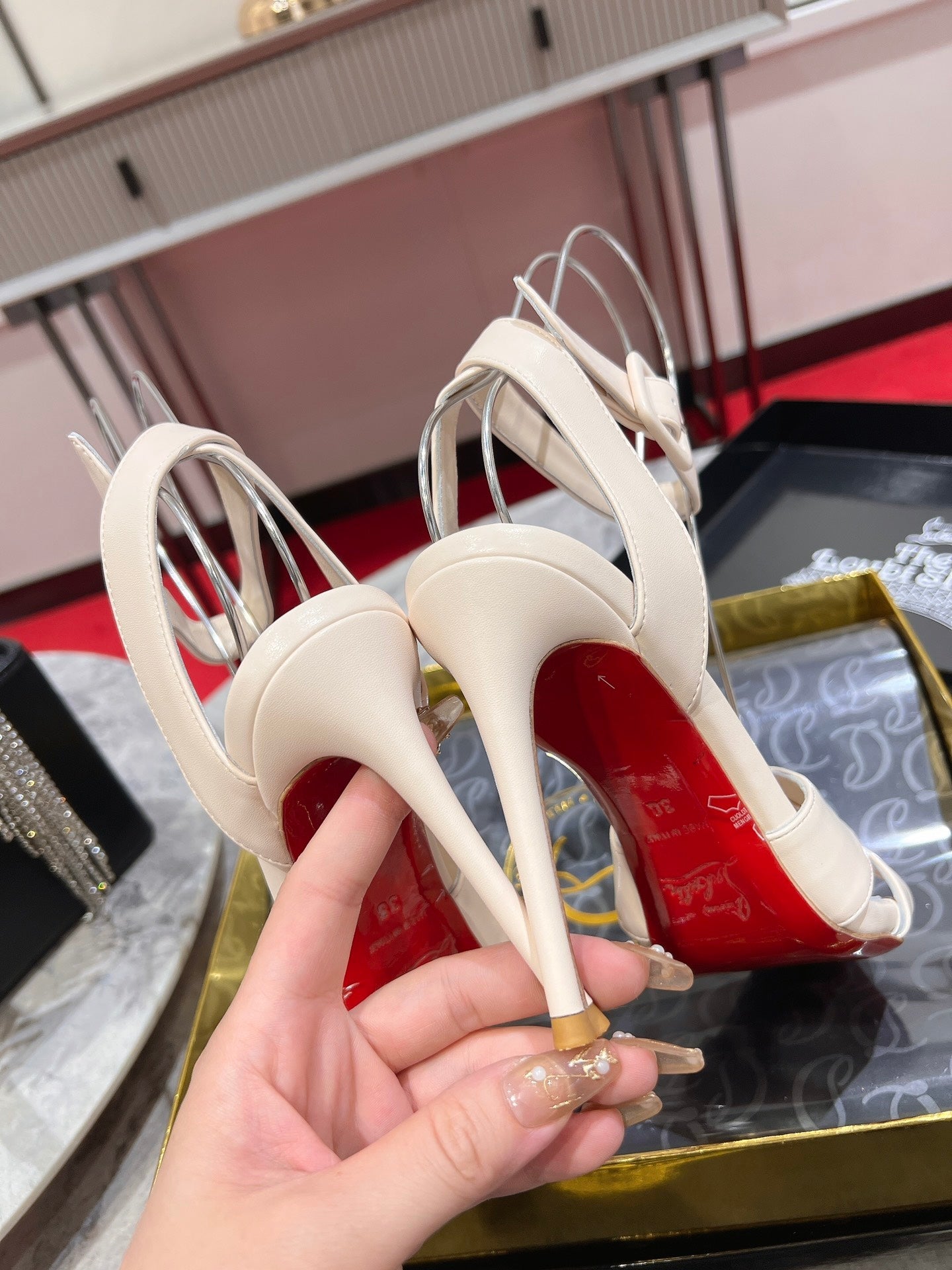 CL* 24 new high heels 1:1 VIP