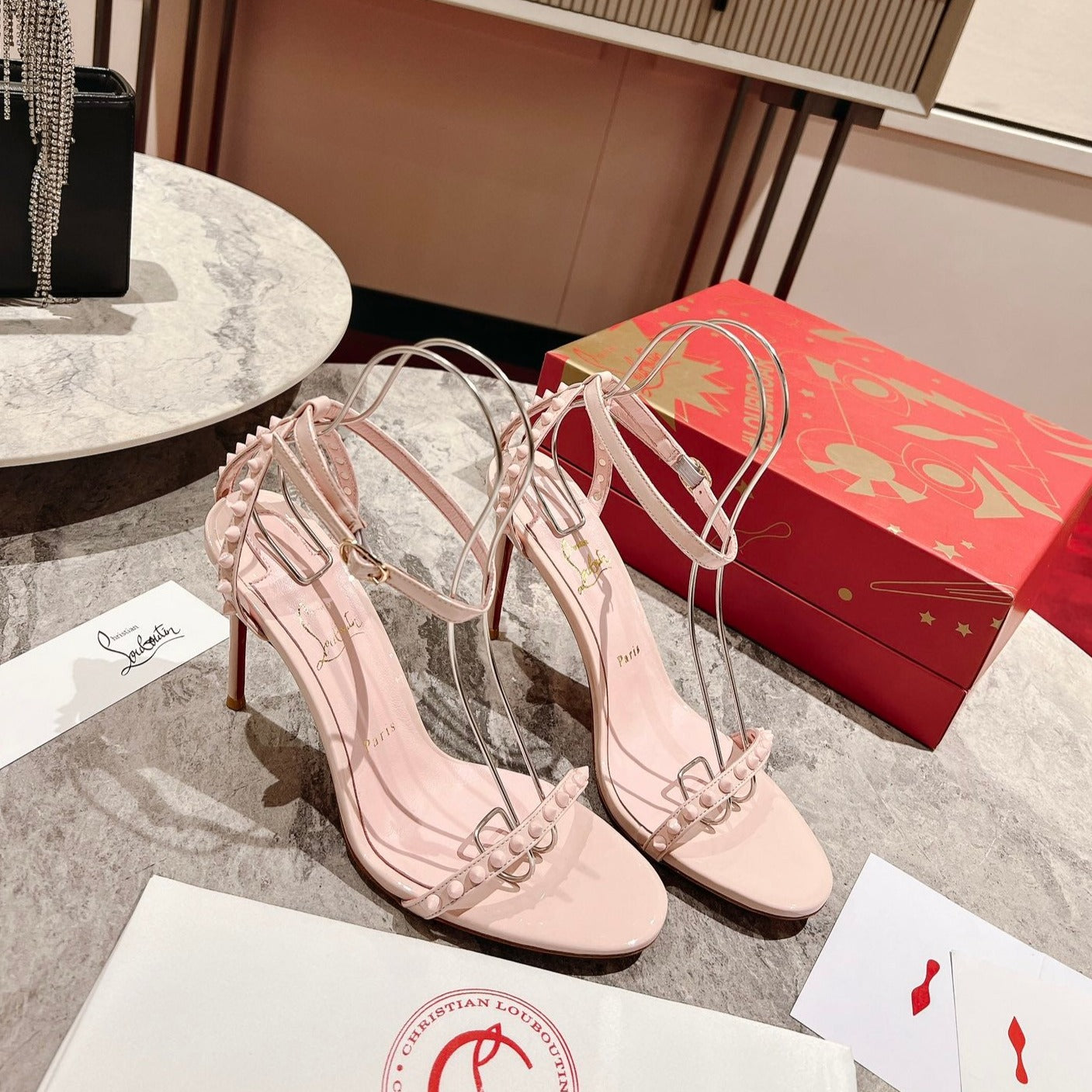 CL*24 spiked one-line sandals 1:1 VIP