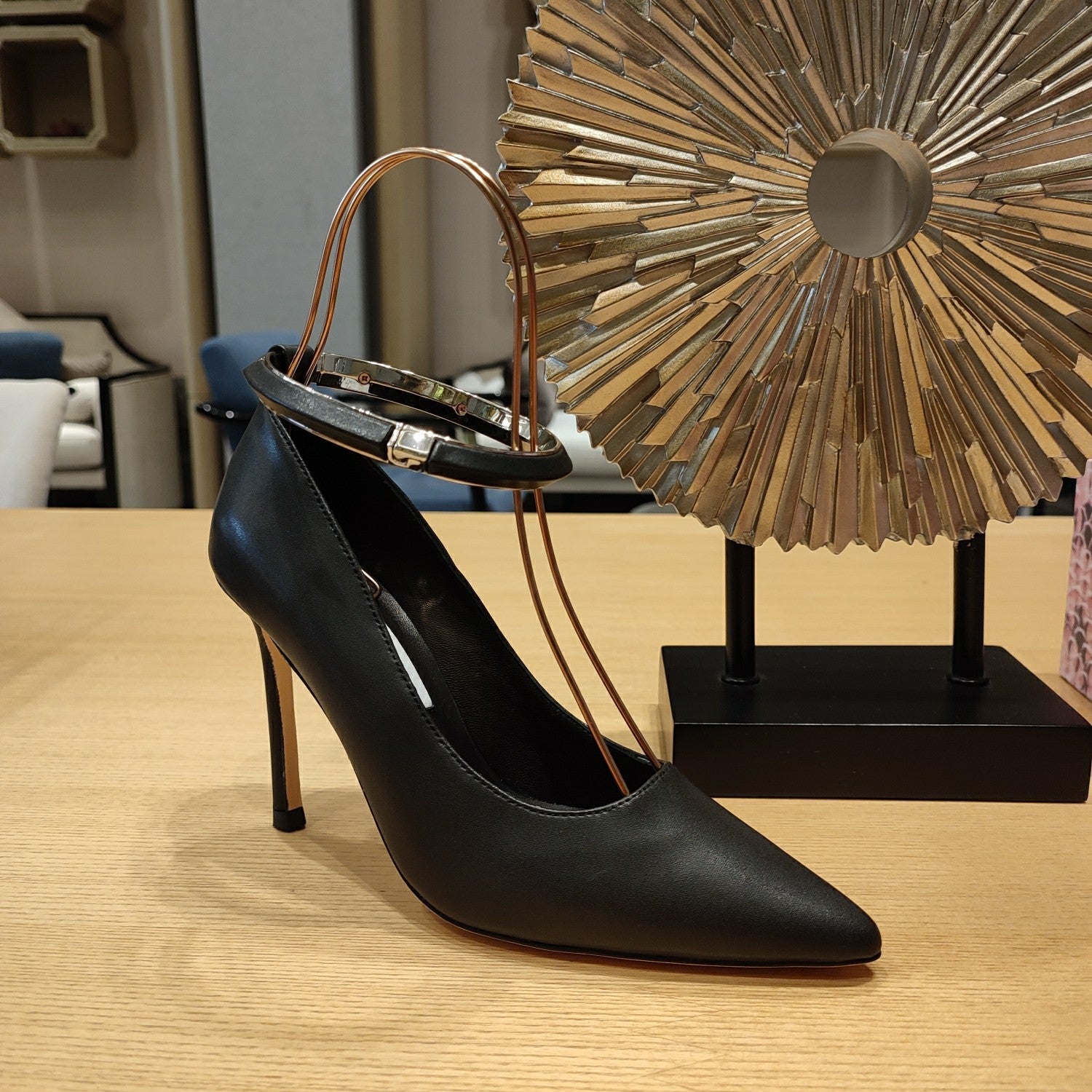 JIMM* 24 VARENNE AVENUE Sandals 1:1 VIP