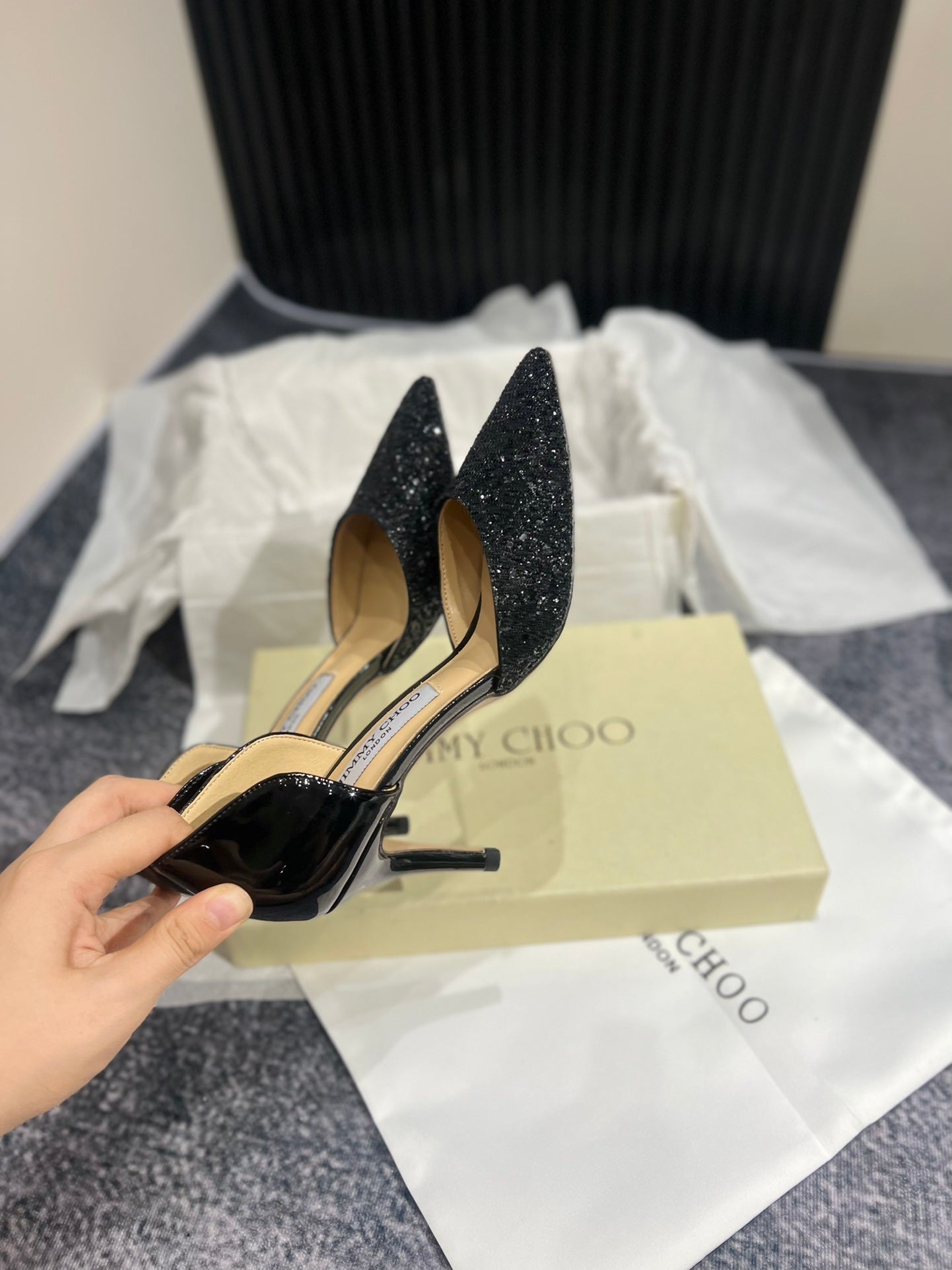 JIM* CHO* sequined shoes