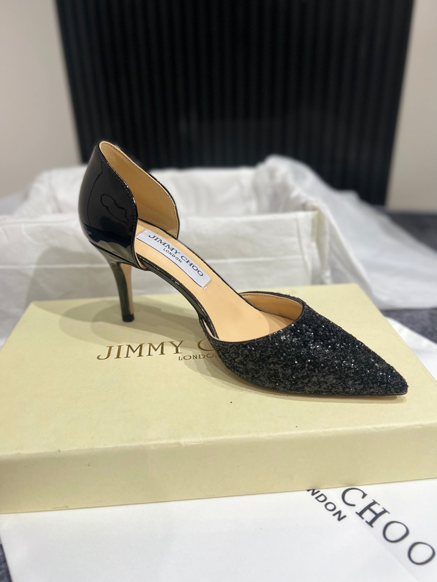 JIM* CHO* sequined shoes