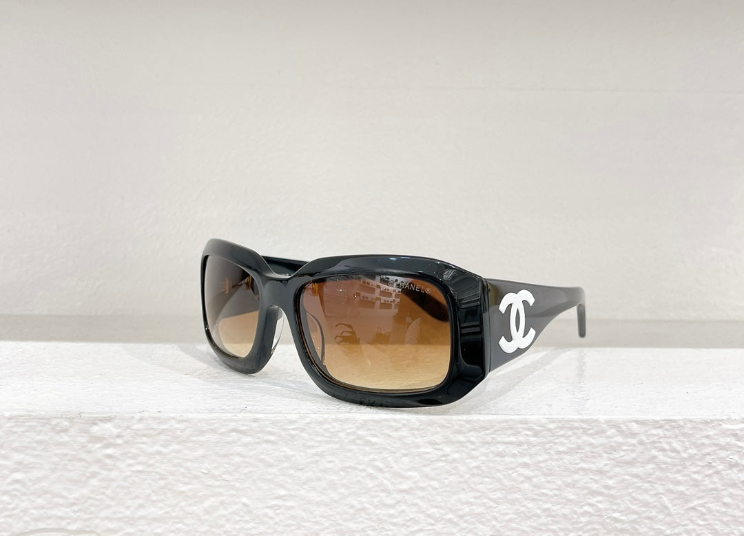 CHAN* sunglasses