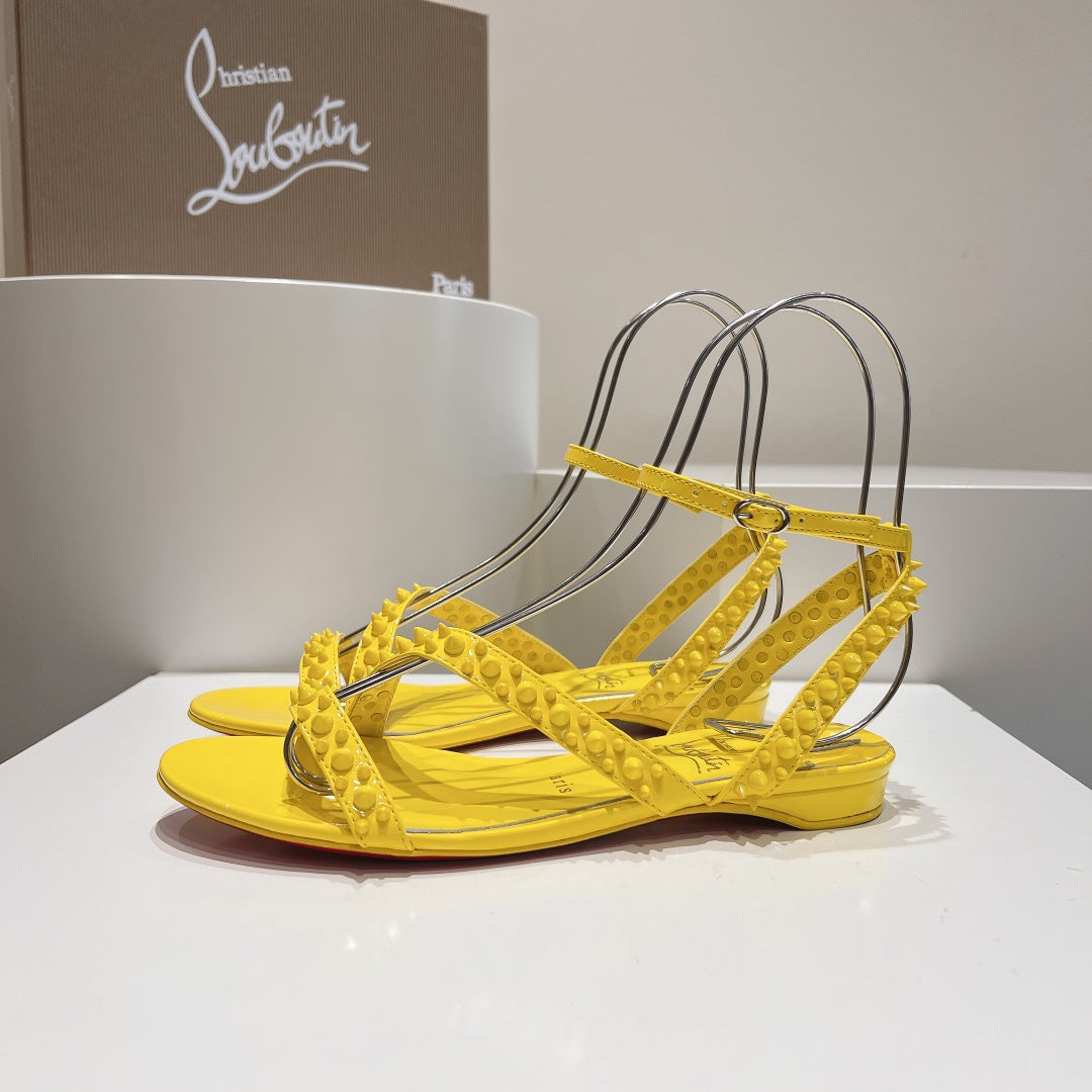 CHRIS* LOUB* 24SS rivet flat sandals 1:1 VIP