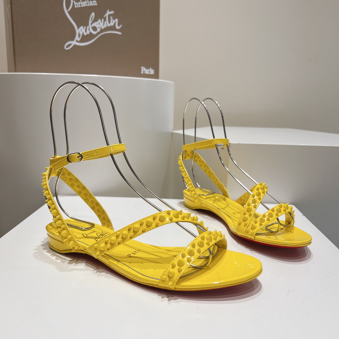 CHRIS* LOUB* 24SS rivet flat sandals 1:1 VIP