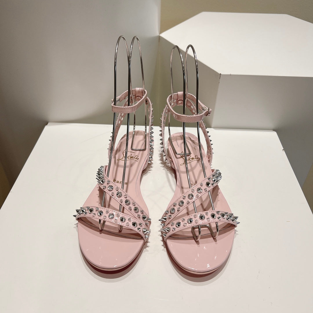 CHRIS* LOUB* 24SS rivet flat sandals 1:1 VIP