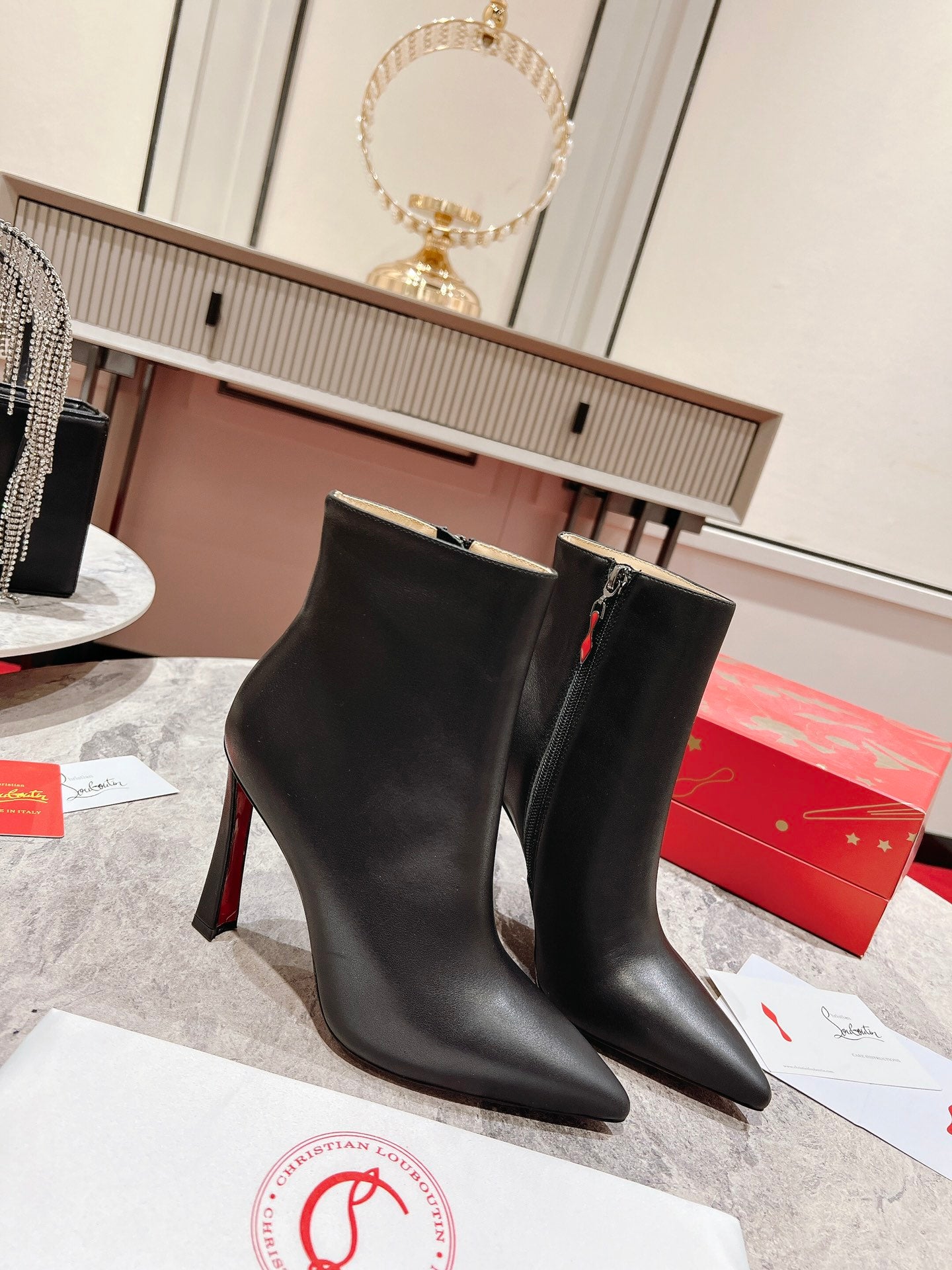 CHRIS* LOUB* 24SS Banana Heel High Heel Boots 1:1 VIP