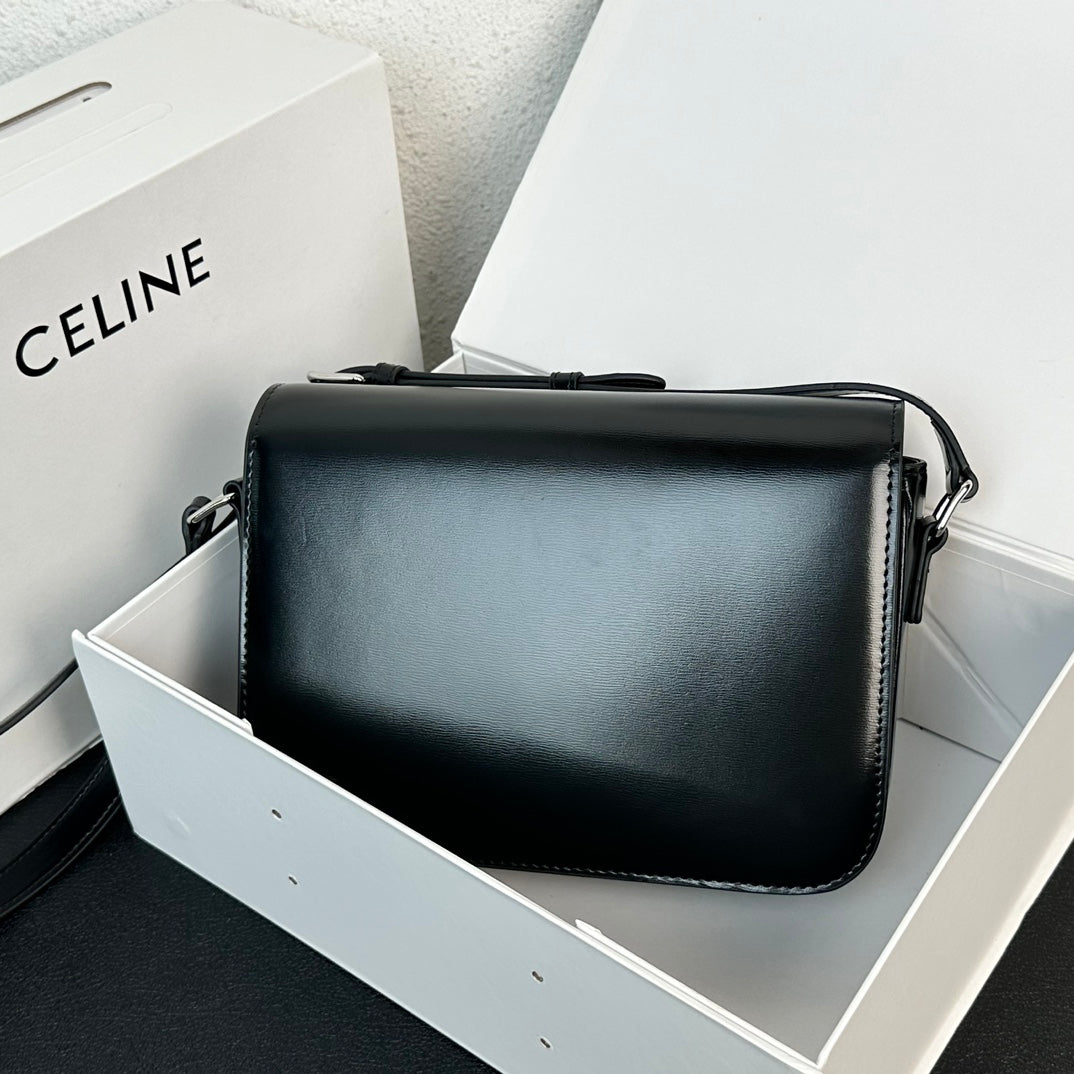 Celin* Arc de Triomphe Tofu Bun