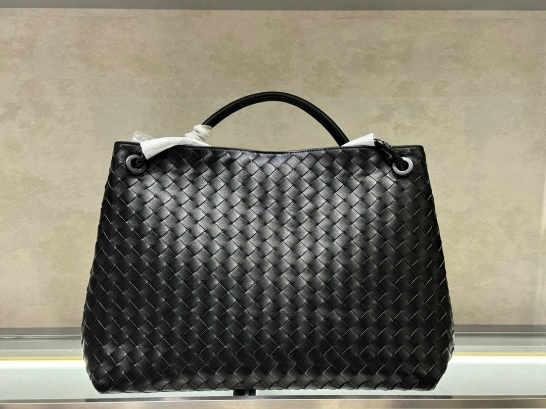 BV*Woven Tote Bag