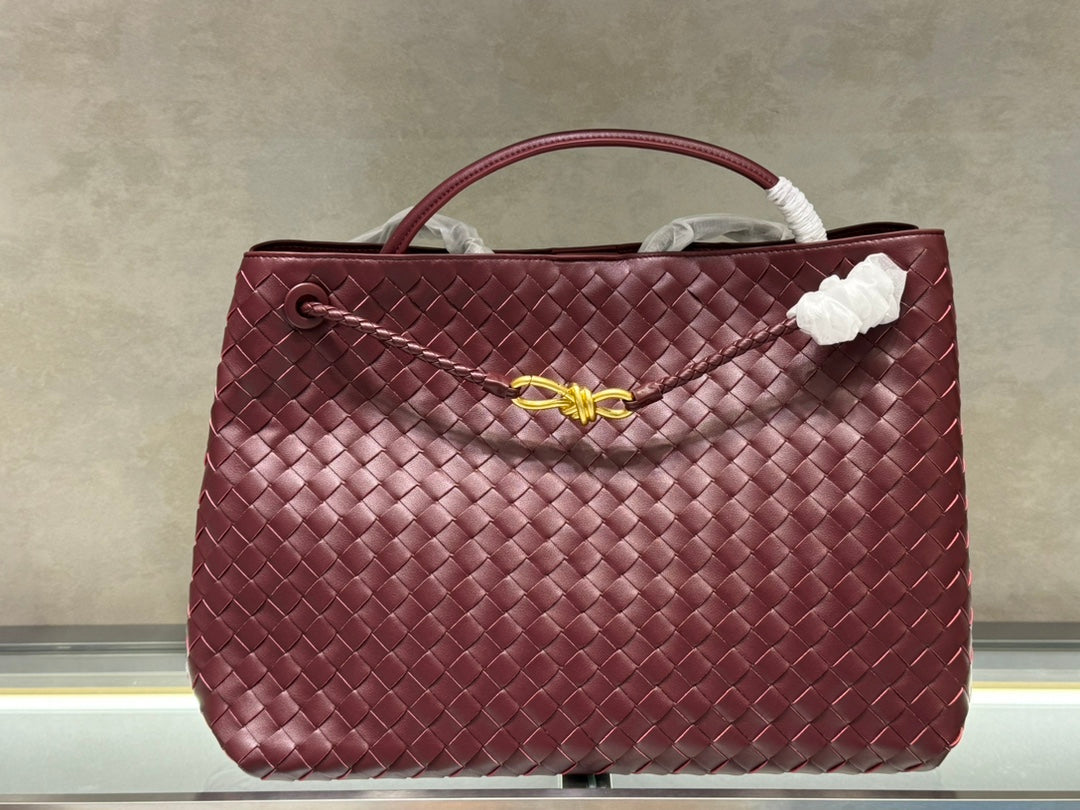 BV*Woven Tote Bag