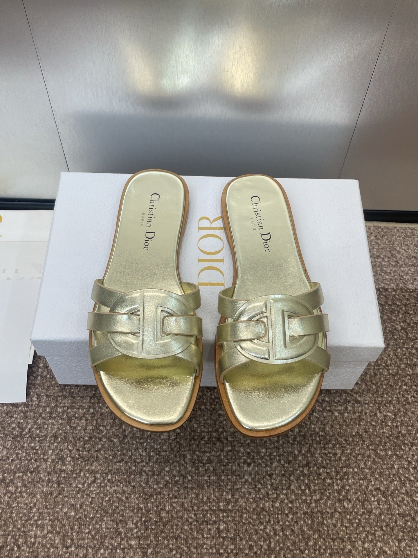 DIO* 25SS hollow cross slippers VIP