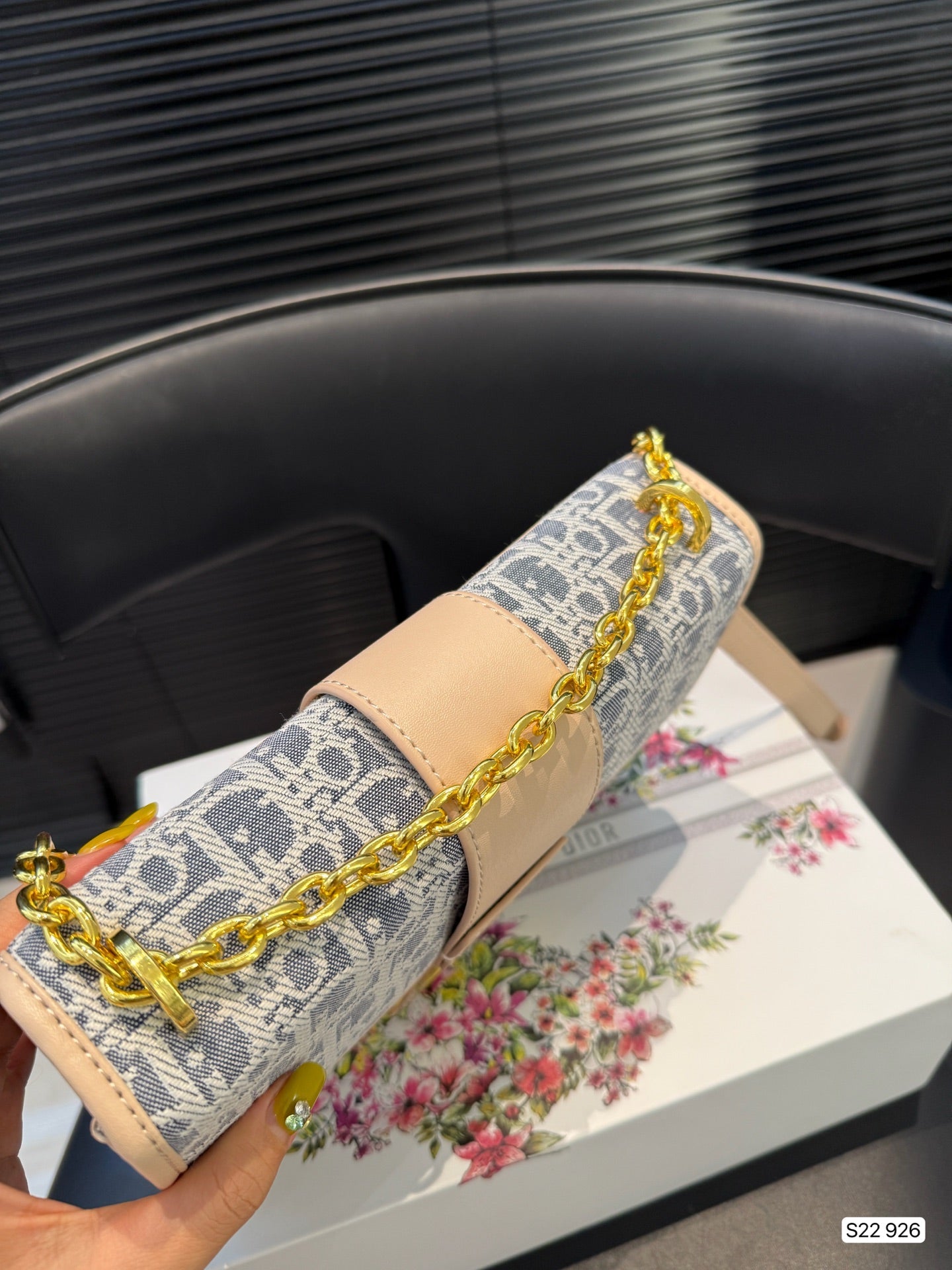 DIO* 25SS chain bag