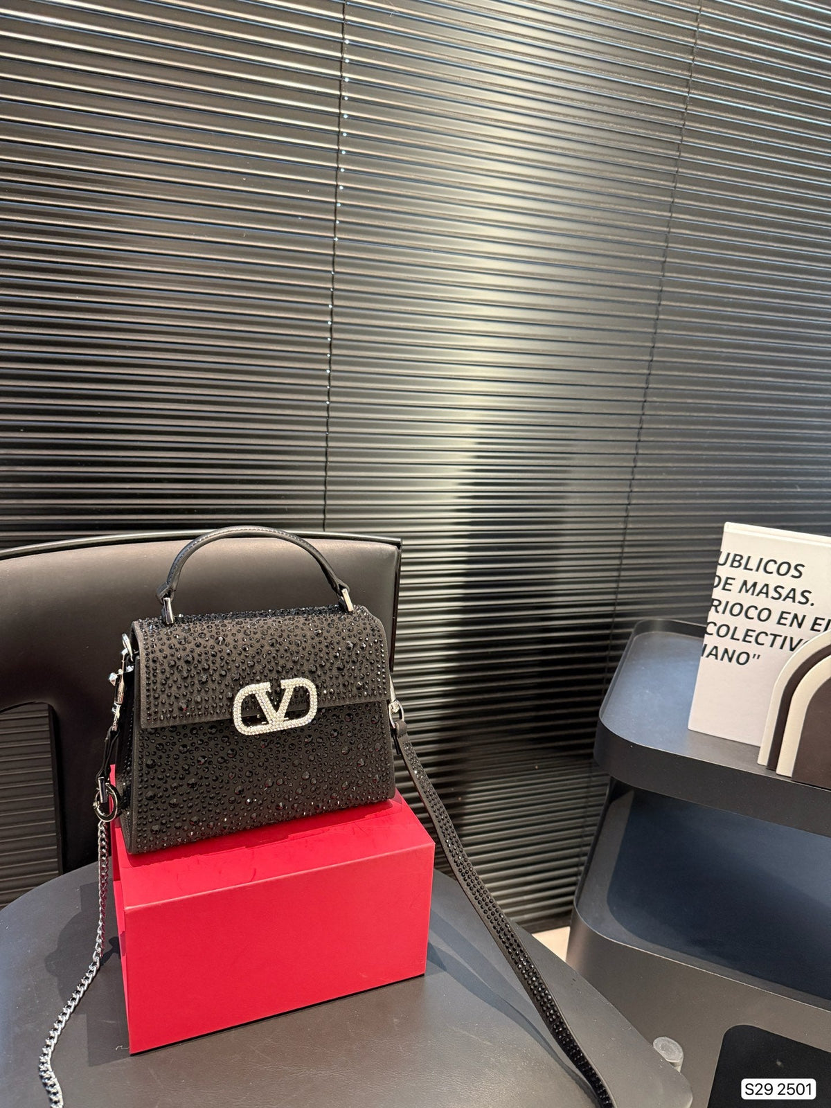 Valenti* 25SS diamond tote bag