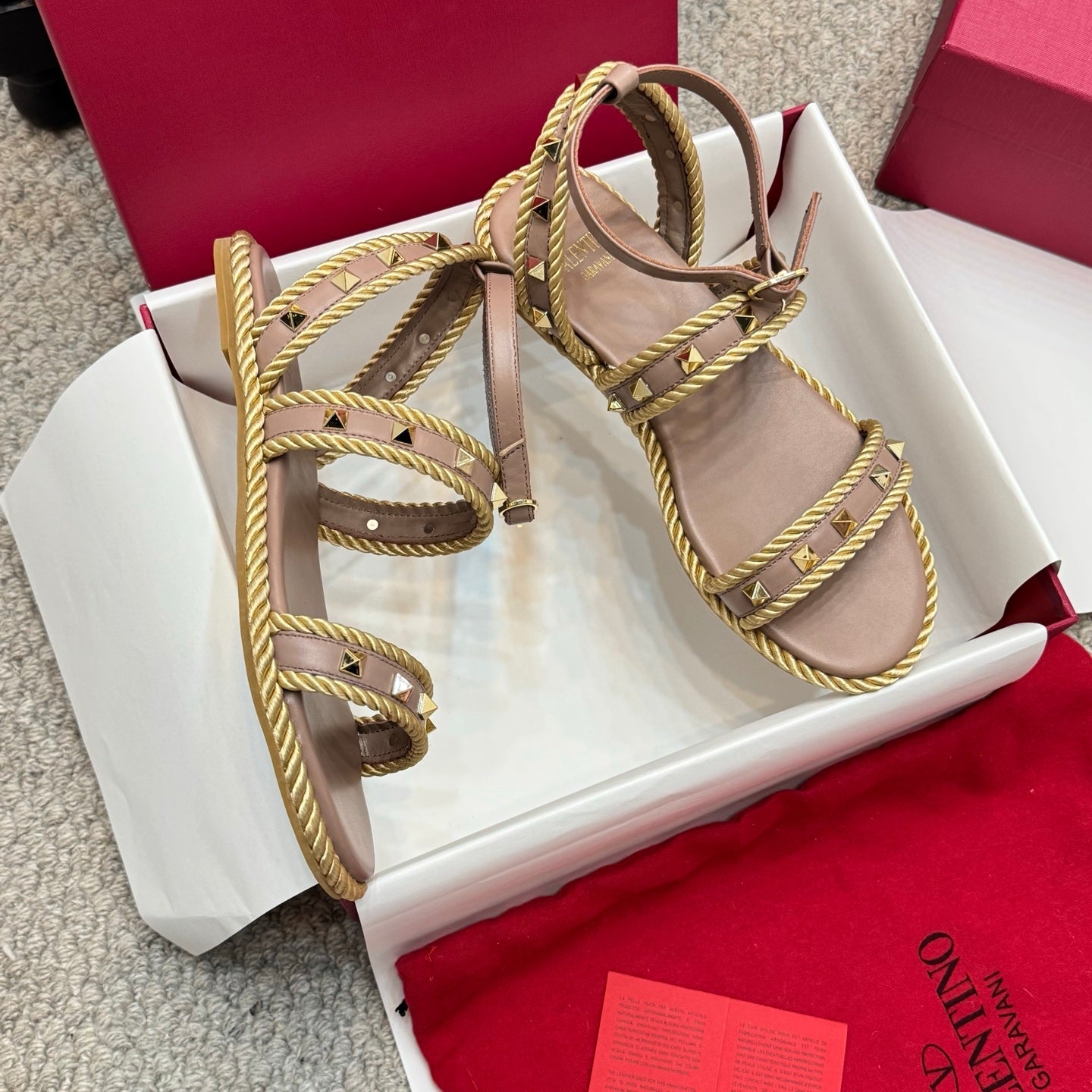 Valent* 25SS rivet rope braided sandals VIP