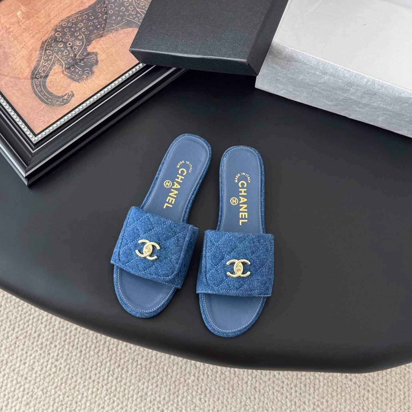 CHAN* 25SS Flats