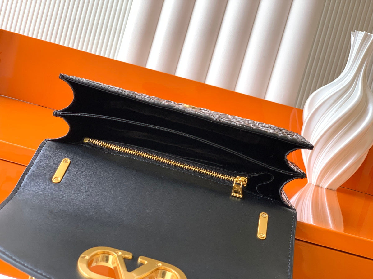 Valent* 25SS stone pattern handbag