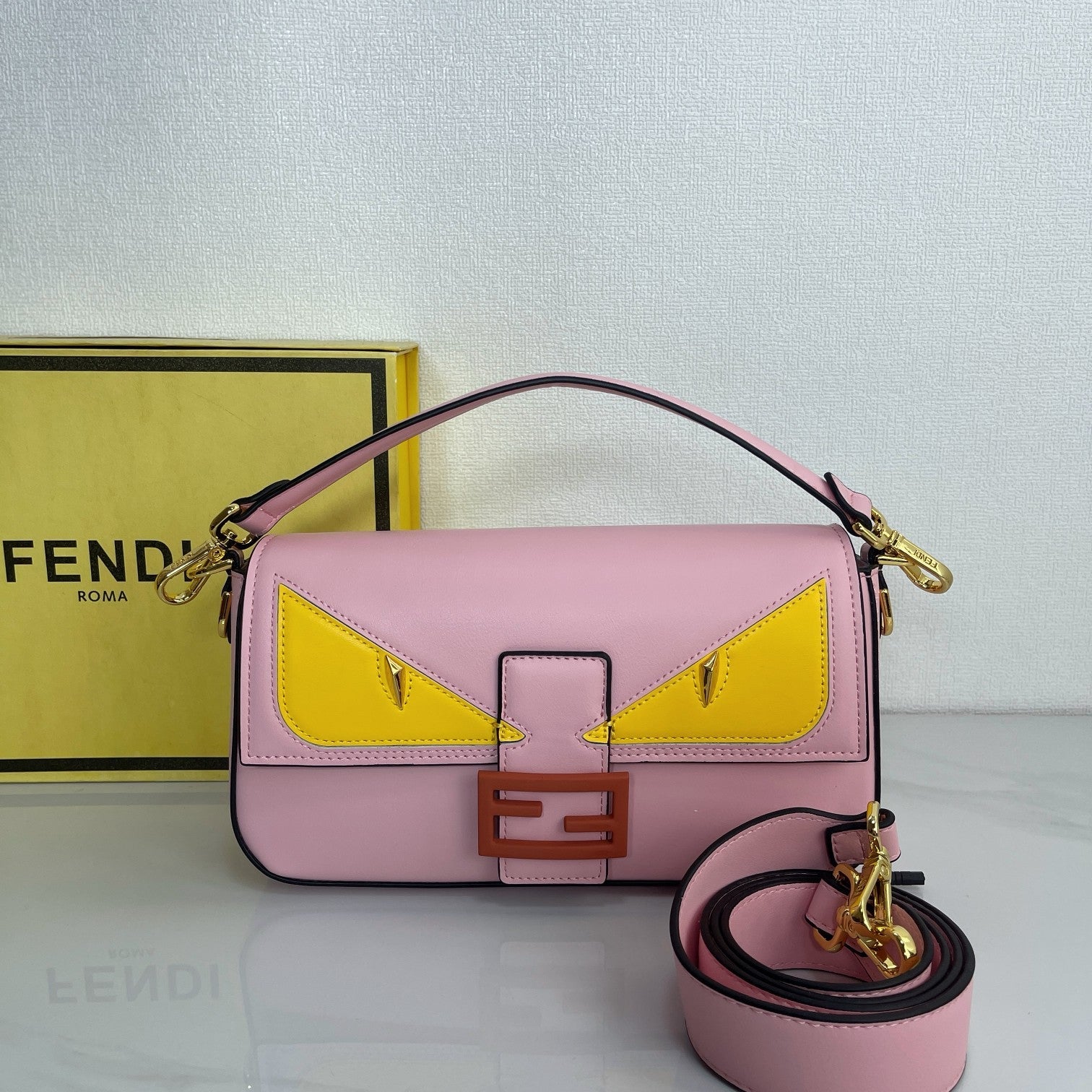 FEN* 25SS Baguette Bag