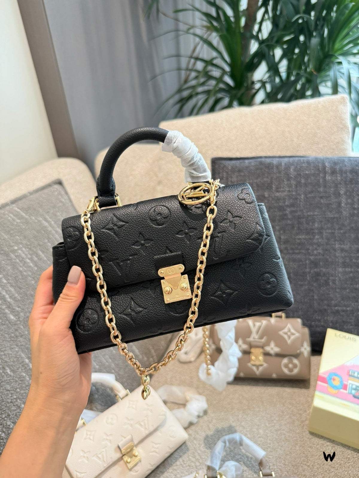 LOU* 25SS handbag