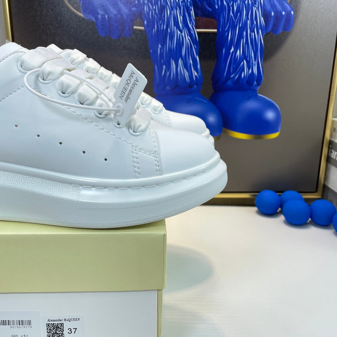 McQueen Oversized White Shoes (Same style for men and women)