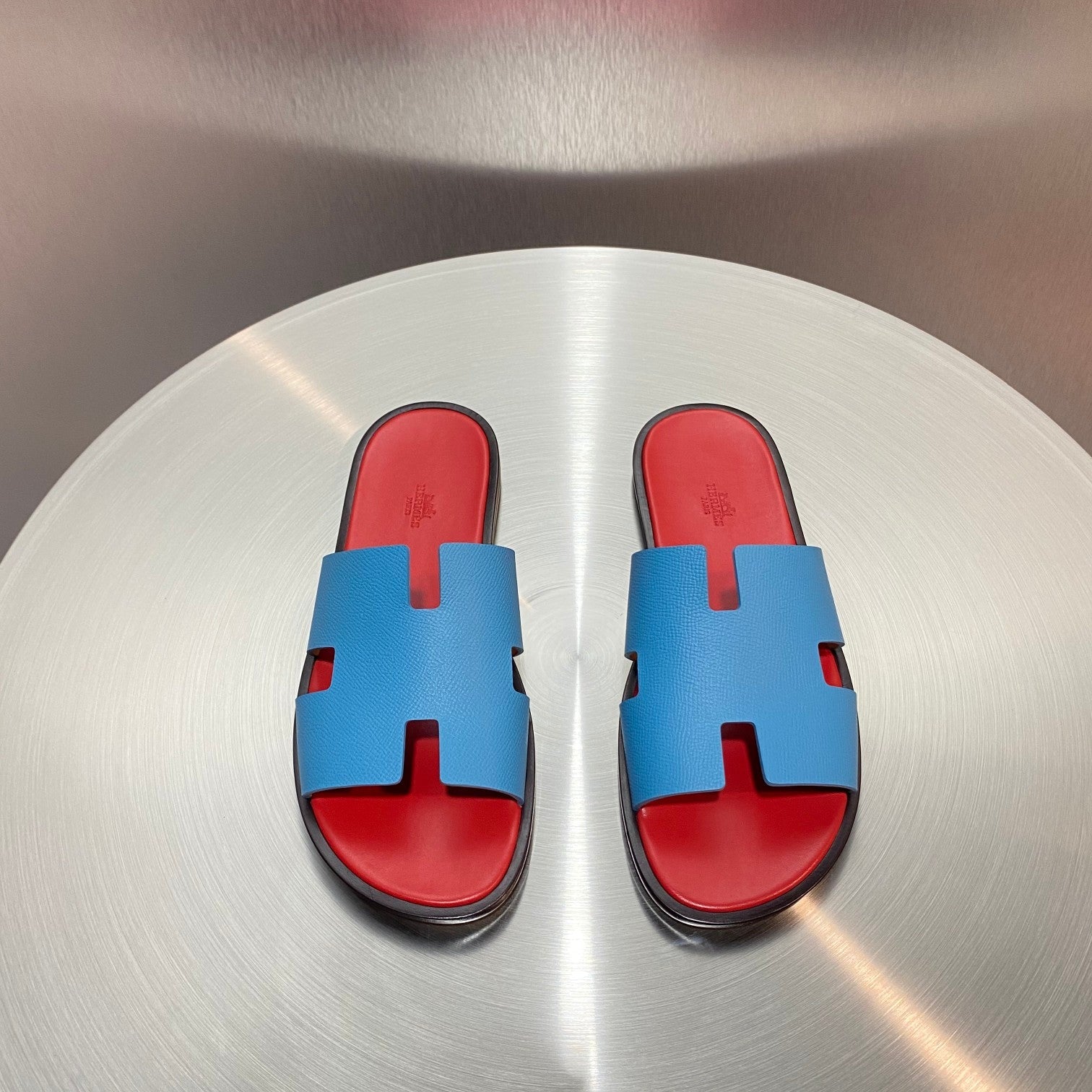 HER* Beach Slippers