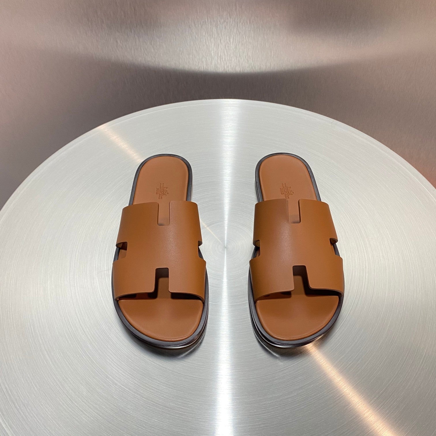 HER* Beach Slippers