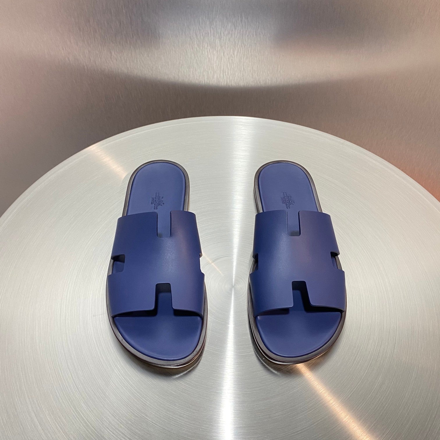 HER* Beach Slippers