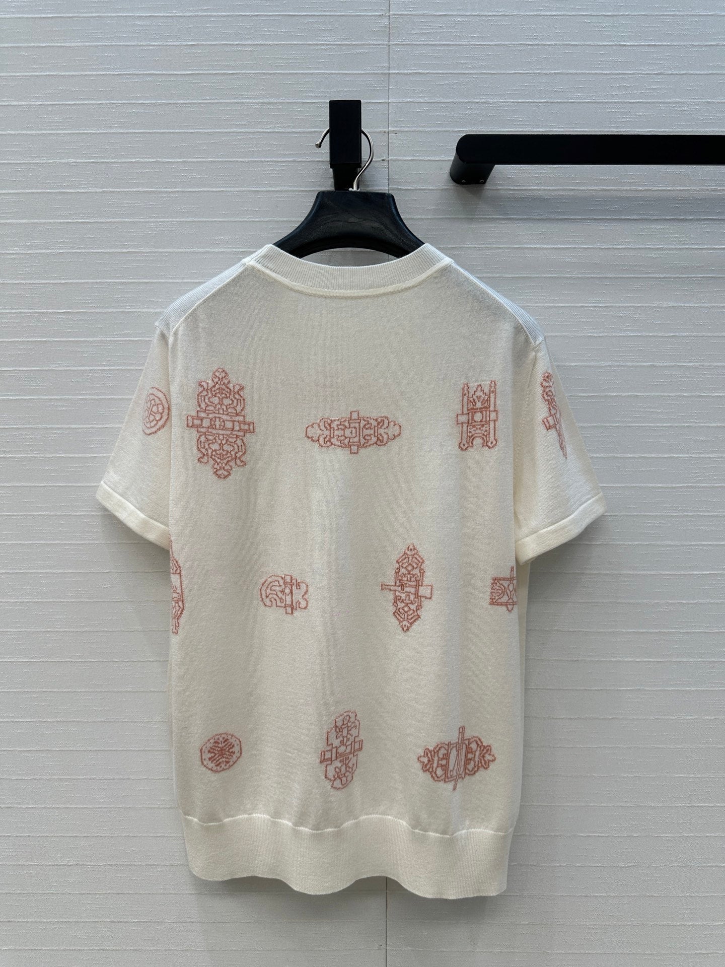 Hermès 26 Jacquard Short-Sleeved Knit Shirt