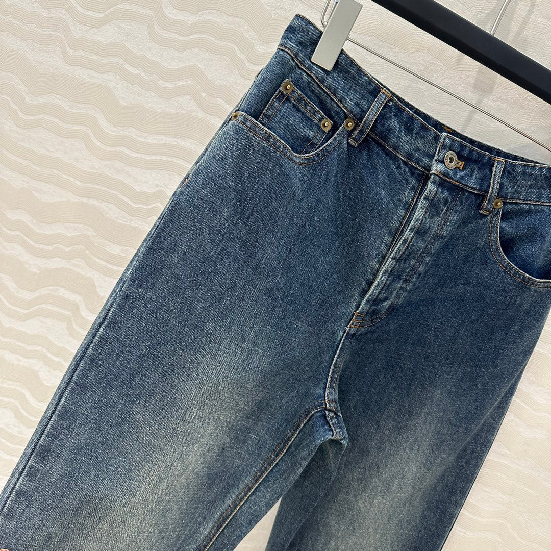 MIUMIU low-rise straight-leg trousers (on sale)