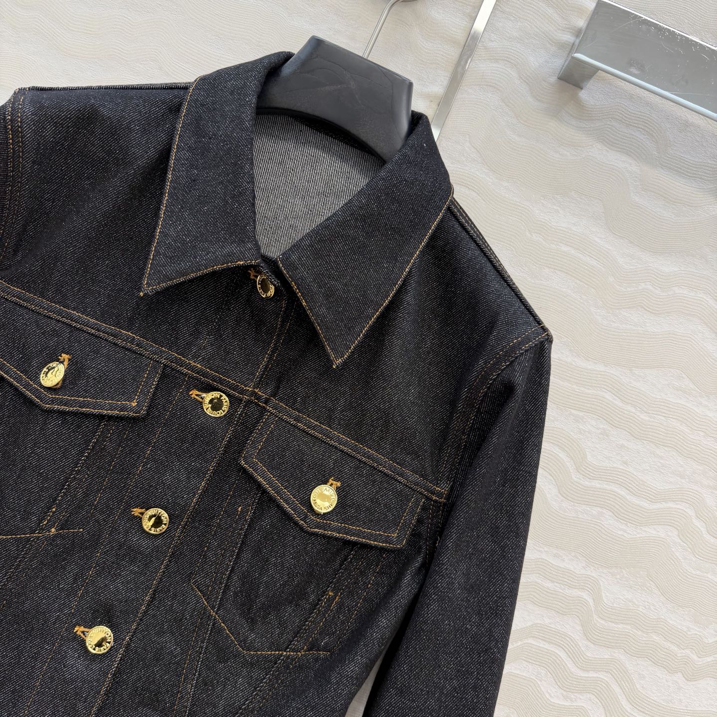 LV 26SS Denim Jacket/High-Waisted Straight-Leg Pants