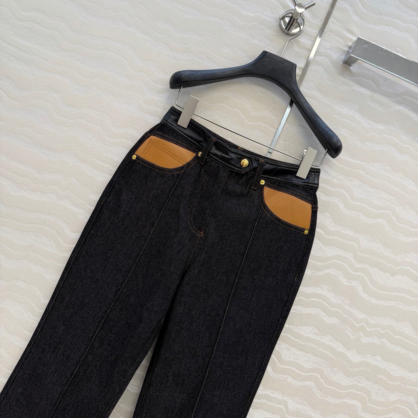 LV 26SS Denim Jacket/High-Waisted Straight-Leg Pants