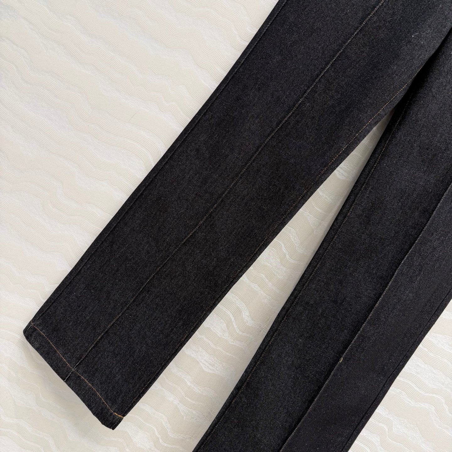 LV 26SS Denim Jacket/High-Waisted Straight-Leg Pants