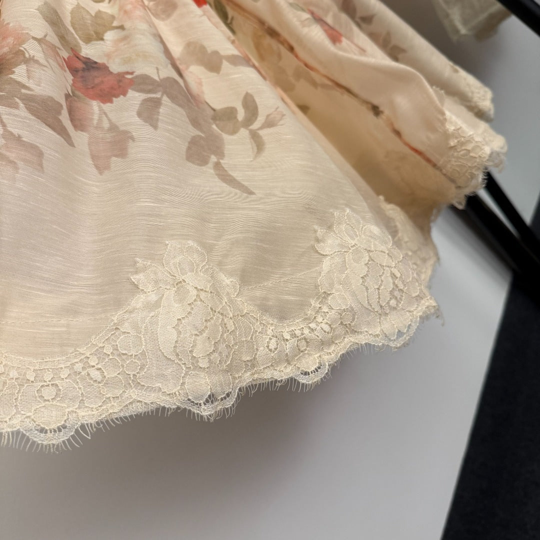 Fitted Dress with Colorful Rose Print and Lace Paneling