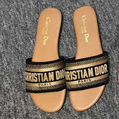 DI-A*   New summer flip-flops