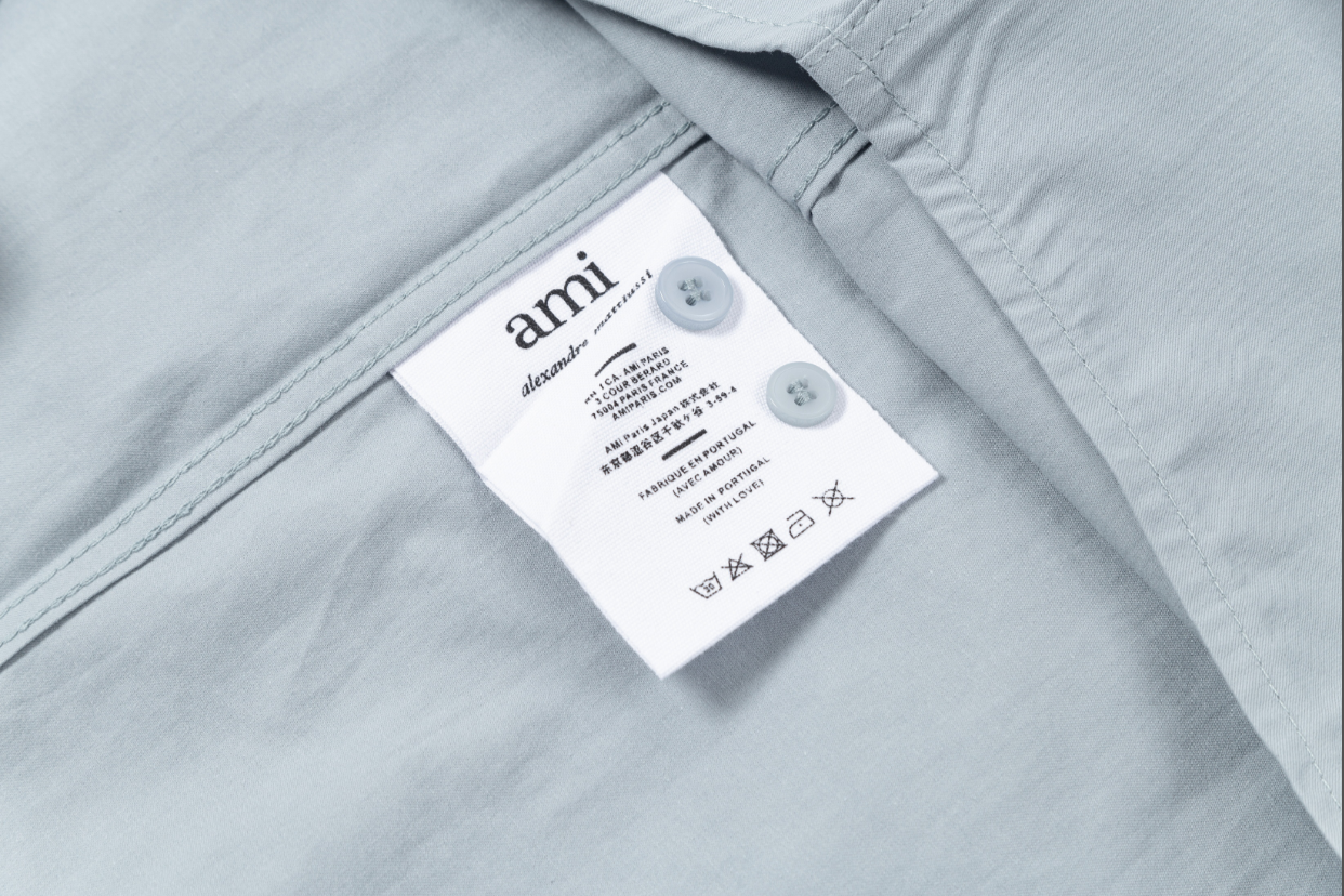 AM*Long-sleeved shirt