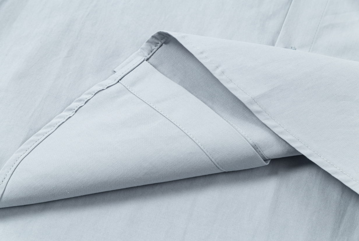 AM*Long-sleeved shirt