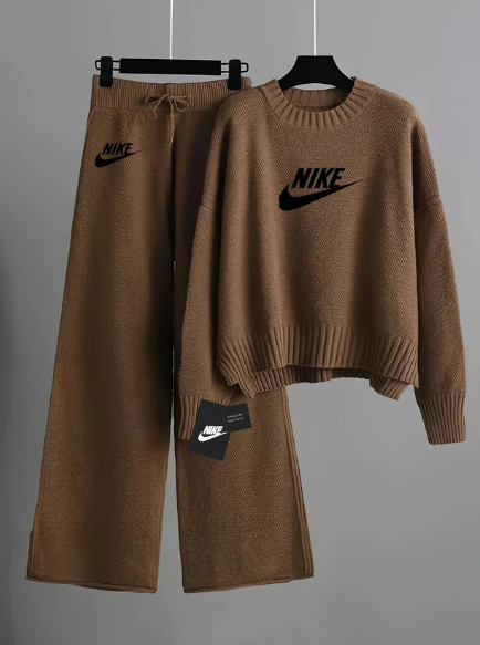 NK Women's Autumn/Winter Knitted Suit